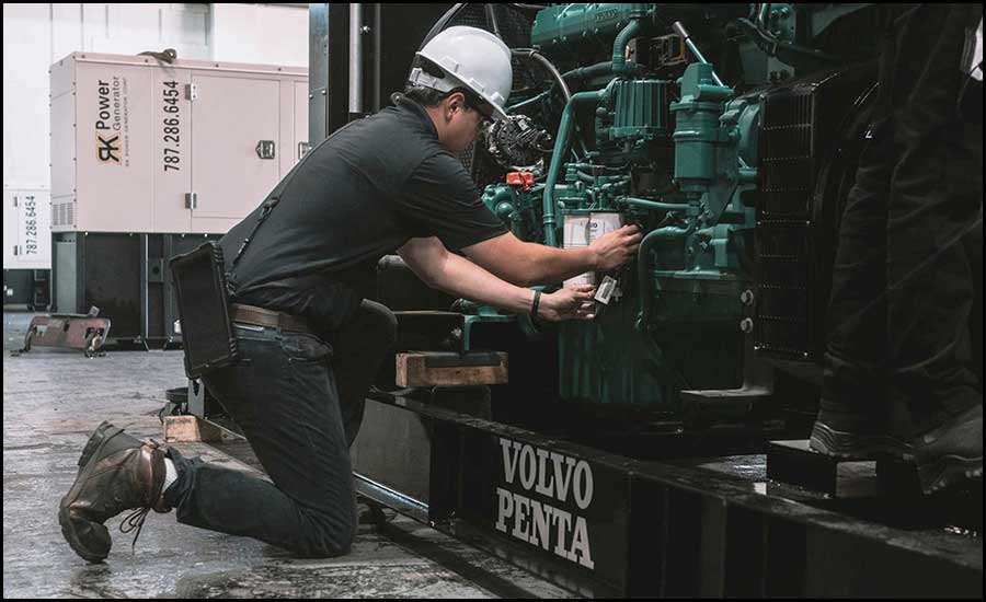 When a Volvo Penta D5 engine needs routine maintenance, service points are easy to access, and optional equipment makes it possible to remotely mount filters.
